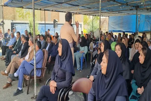 «زنگ مهر، مقاومت و نماز» در ۴۲ مدرسه استثنایی کردستان نواخته شد