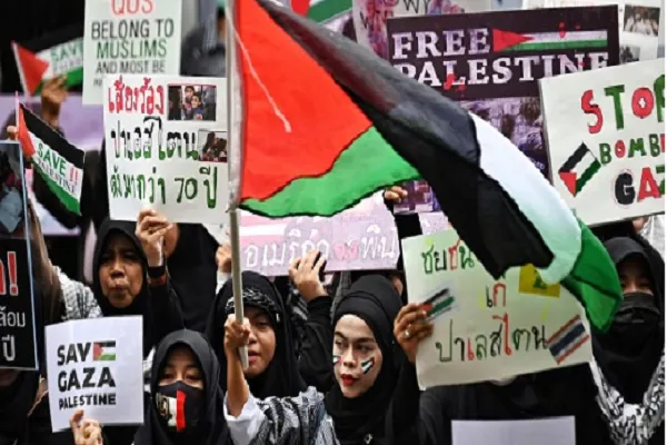 Perhimpunan 6000 orang Thai menyokong rakyat Palestin