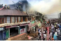 Ang Sunog Napinsala ang Moske, Iba pang mga Istraktura sa Srinagar