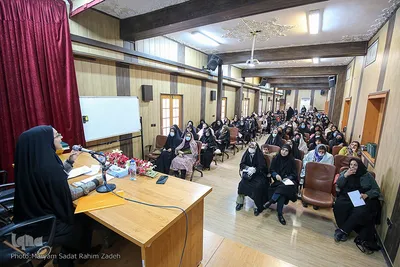 شکوه دخترانه و عظمت مادرانه
