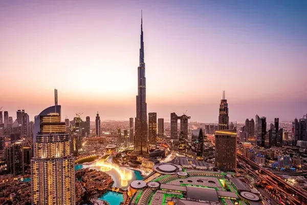 Discriminés les musulmans quittent la France à destination de Dubaï