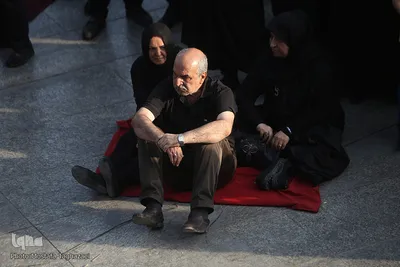 مراسم خیمه سوزان عصر عاشورا در میدان امام حسین(ع) تهران