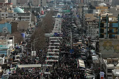 جشن پیروزی انقلاب اسلامی در میدان آزادی