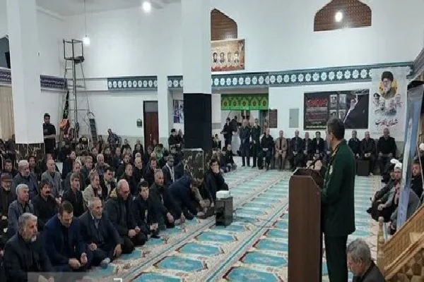 رهبر شهید، الگوی بارز مدیر آگاه و عالم مجاهد