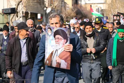 راهپیمایی نمازگزاران اصفهانی به شکرانه پیروزی مقاومت