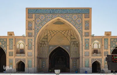 افراشته فیروزه‌ای؛ مسجد حکیم یا مسجد جورجیر