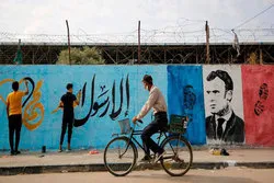 Macrons Antiseparatismus-Gesetz und die Kriminalisierung von Muslimen
