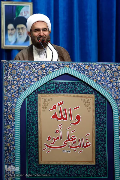 حجت الاسلام و المسلمین محمد جواد حاج علی اکبری، امام جمعه موقت تهران 