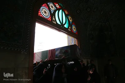 تشییع پیکرهای۶تن از شهدای سانحه سقوط هواپیمای اوکراینی در قم