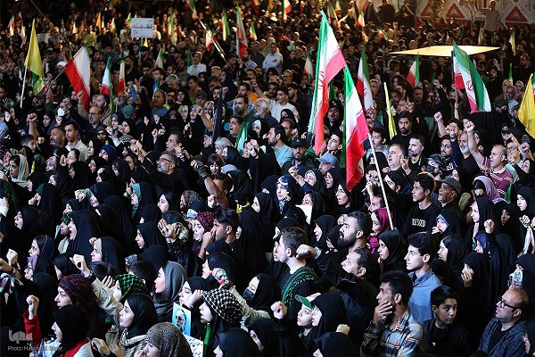 تهران؛ پایتخت سوگ ملی و بازنمایی سرمایه اجتماعی ایران