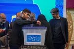 همایش دست اندرکاران انتخابات در حرم شاهچراغ(ع)