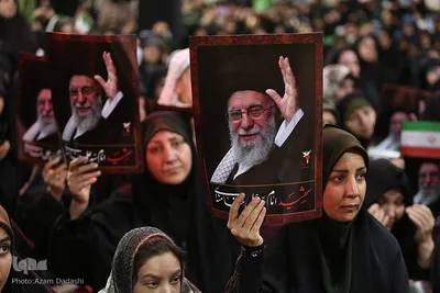 تجمع حماسی بانوان قزوینی در سوگ رهبر شهید