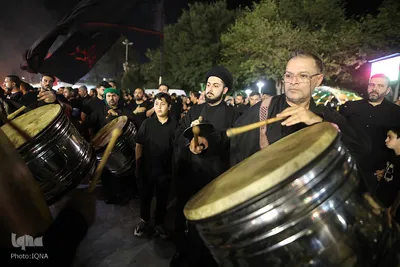 آیین سنتی مشعل گردانی در قم