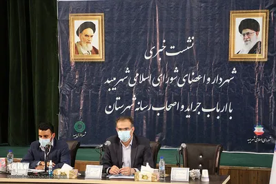 نشست خبری نقوی شهردار و اعضای شورای اسلامی شهر میبد‎‎
