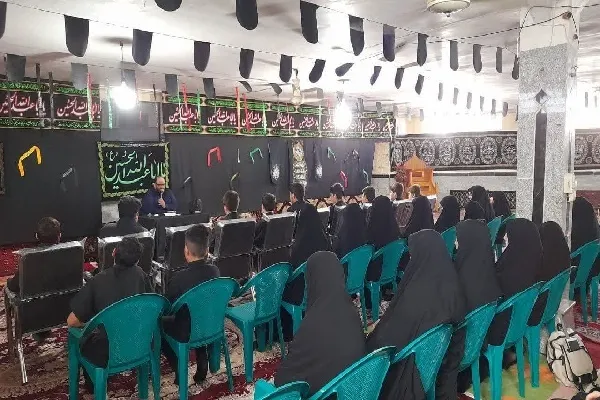 محرم فرصتی برای بازنگری در زندگی و تقویت ارتباط با خداوند است