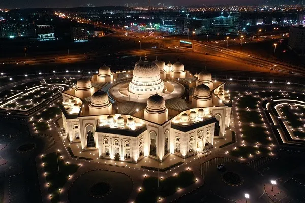 مجمع القرآن بالشارقة يعرض مشروعين رقميين خلال 