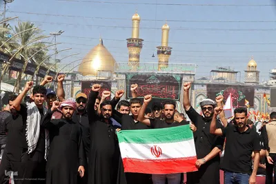 تشییع پیکر مطهر رهبر شهید در کربلا