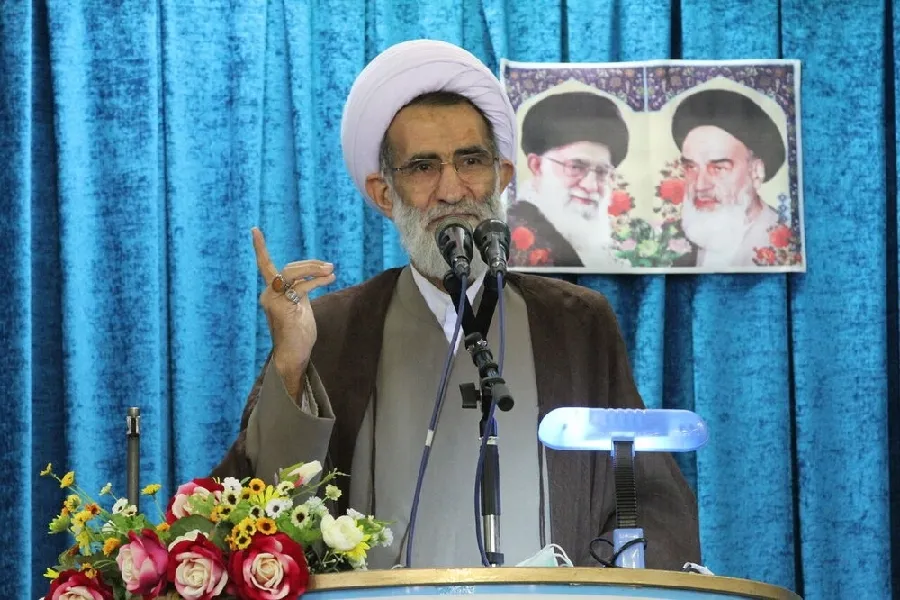 همزبان دشمن در جنگ ترکیبی نشویم