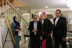 فنانة إیرانیة توجه رسالة الی بابا الفاتیکان
