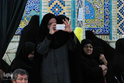 یادوراه شهدای منا در امامزاده آمنه خاتون(س)