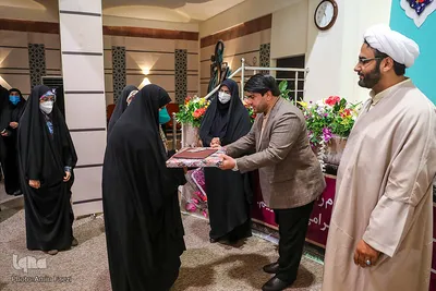تجلیل از بانوان موفق اسلامی‎