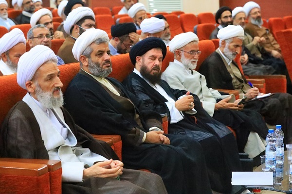 نشست ائمه جمعه و جماعات محلات مهدوی شرق استان مازندران