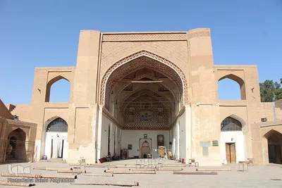 مسجد جامع قاین، مسجدی با دو قبله