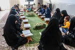 محافل انس با کلام الله مجید در منزل خانواده‌های شهدای حرم مطهر شاهچراغ(ع)