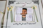 غبارروبی و عطرافشانی مزار شهدا با گل نرگس ـ بهبهان