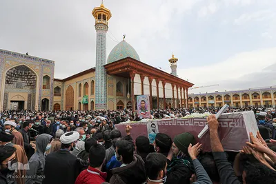 تشییع پیکر شهید محسن جعفری در حرم حضرت شاهچراغ (ع)