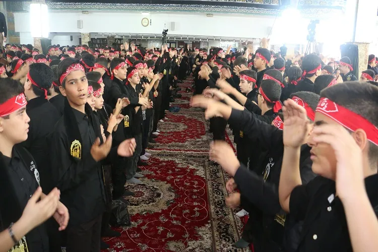 سوگواره دانش‌آموزی «احلی من العسل» در رشت برگزار شد