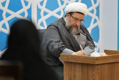 دیدار امام جمعه تبریز با بانوان دانشگاهی