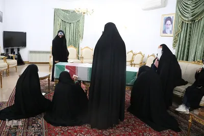 ورود پیکرهای مطهر ۹ تن از شهدای دوران دفاع مقدس به شیراز‎‎