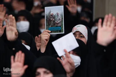 دیدار جمعی از مردم قم با رهبر معظم انقلاب