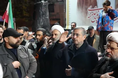 تشییع پیکر شهیدان «احمد میرزاوند» و «مرتضی بهاروند» و بیعت جامعه قرآنی لرستان با سومین رهبر انقلاب