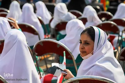 آیین نواختن زنگ جشن عاطفه‌ها در اهواز