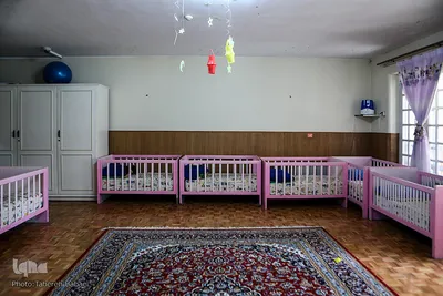 مادری برای 2400 + 1 دختر