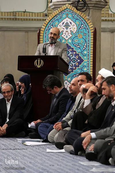 دیدار جمعی از استادان، نخبگان و پژوهشگران دانشگاه‌ها با رهبر انقلاب
