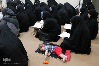 محفل انس با قرآن نورالثقلین در حاشیه شهر مشهد