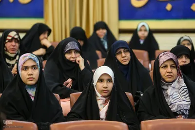 تجلیل از مادر دختران حافظ کل در مؤسسه مهد قرآن