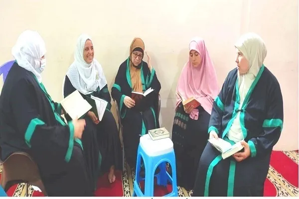 Misirdə qadınların rəhbərlik etdiyi Quran məclisəri başlayıb
