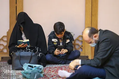 قرائت دعای کمیل در حرم شاهچراغ (ع)