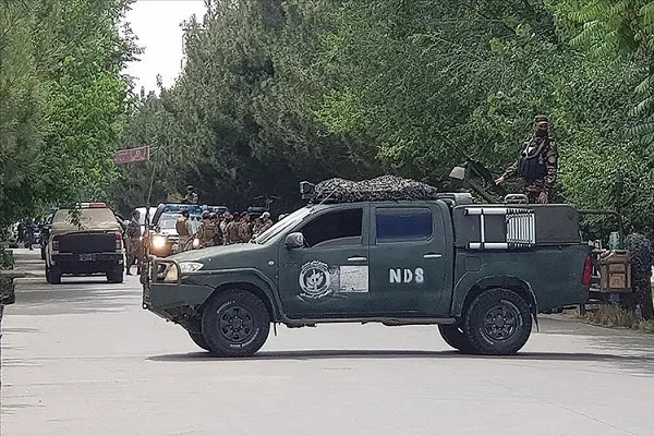 Afganistan'da bombalı saldırılarda 10 polis öldü