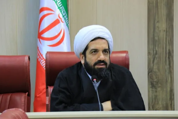 دانشجویان اندیشمندان غربی را بهتر می‌شناسند