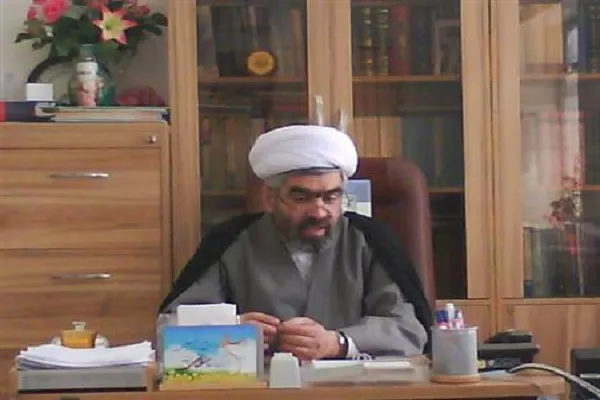 بکارگیری نیروهای انقلابی، کشور را از بحران‌های دشمنان عبور می‌دهد