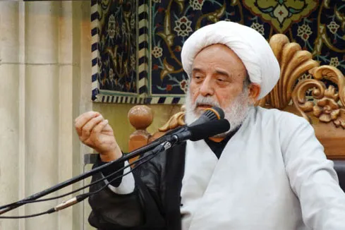 دشمن دنبال جدا کردن مردم از روحانیت است/ دعای ندبه؛ راهنمای دشمن‌شناسی