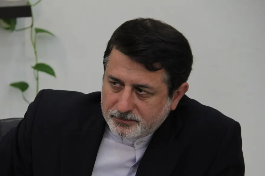 چرا برخی داعیه‌داران اسلام و انقلاب سکوت کرده‌اند