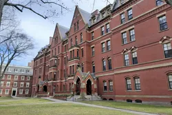 Le personnel de Harvard soutient le mouvement BDS 