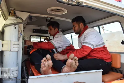 مانور امداد و نجات در محیط های آبی به مناسبت دهه فجر در اهواز