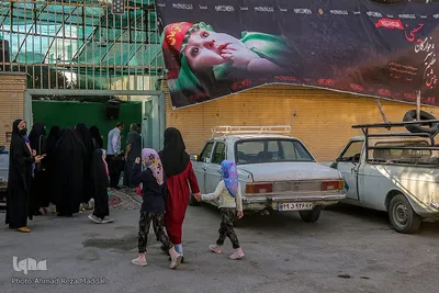آغاز بسته‌بندی لباس همایش عظیم شیرخوارگان حسینی در استان فارس‎‎‎‎
